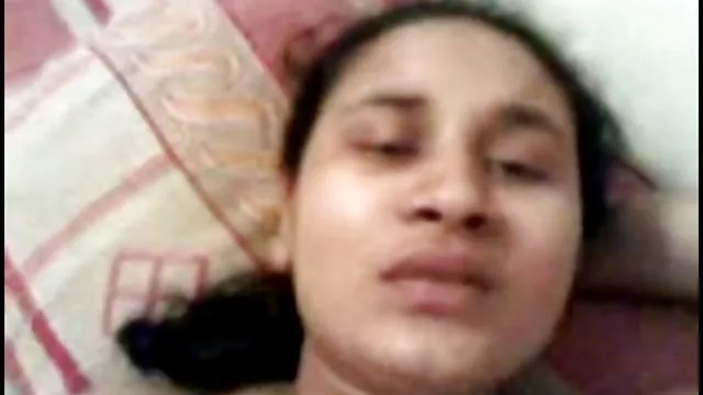 வீட்டில் ஆணுறை செக்ஸ் மற்றும் வாயில் படகோட்டி