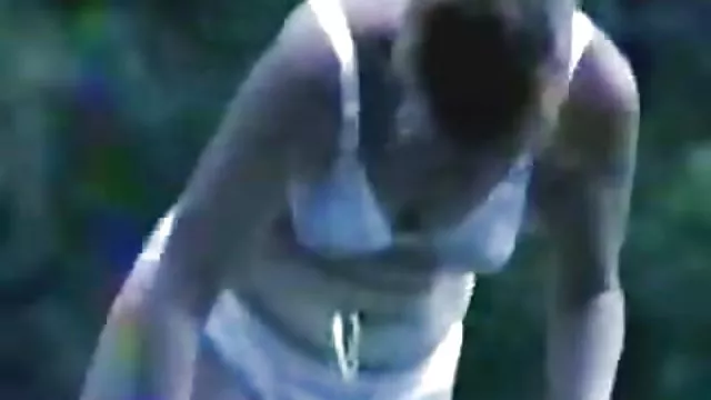 ஒரு செயற்கை நண்பருடன் சுயஇன்பம்