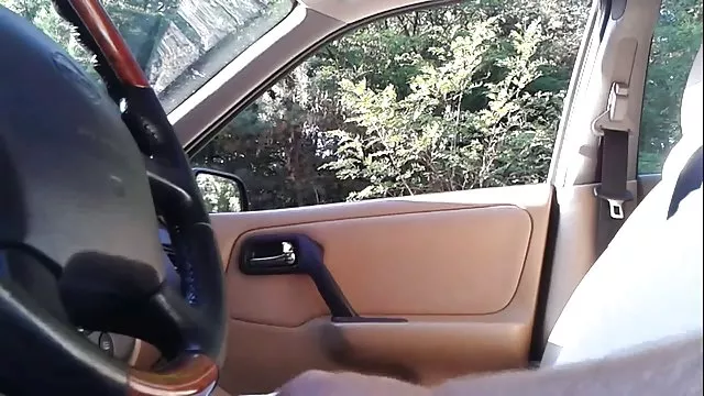 ஜோடி படுக்கையில் வீட்டு ஃபக் நீக்குகிறது