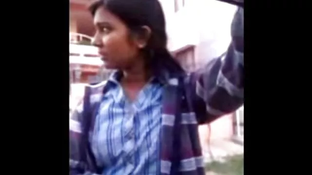 தேயிலைக்கு ஒரு முதிர்ந்த ரூம்மேட் மீது பியரிங் புற்றுநோயால் பாதிக்கப்பட்டுள்ளது
