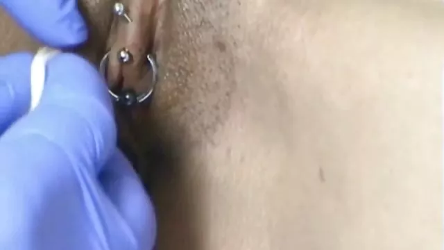 ஒரு இளம் பிபிடபிள்யூ உடன் மென்மையான செக்ஸ்